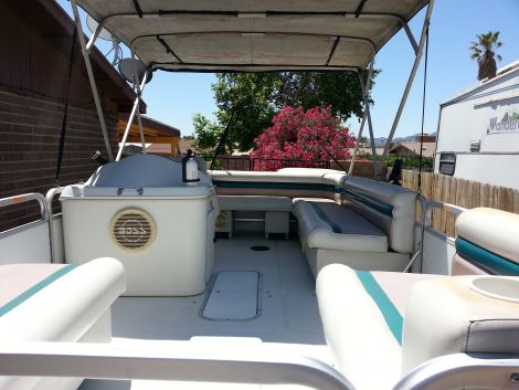 Used Boats For Sale in Tucson, Arizona by owner | 1999 Godfrey Hurricane 196R